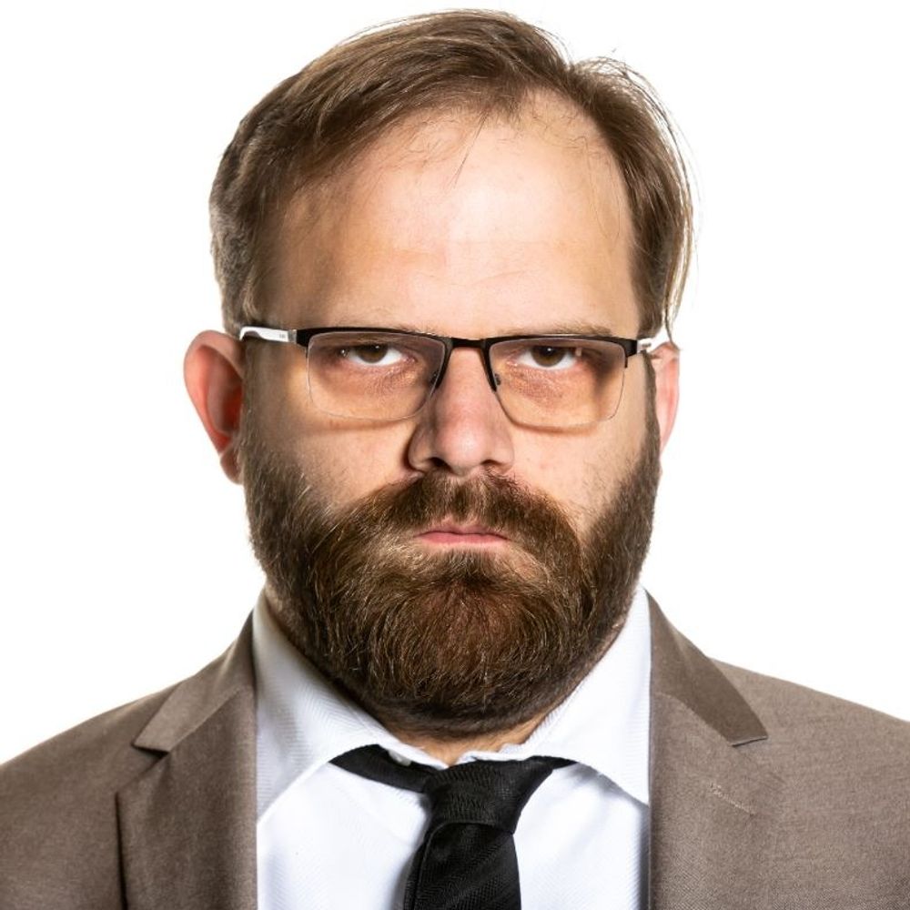 Greg Larsen