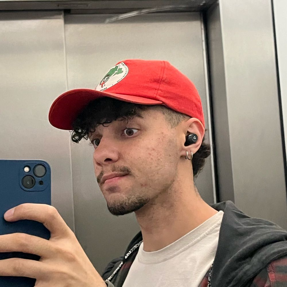 mavi VIU O ARTMS