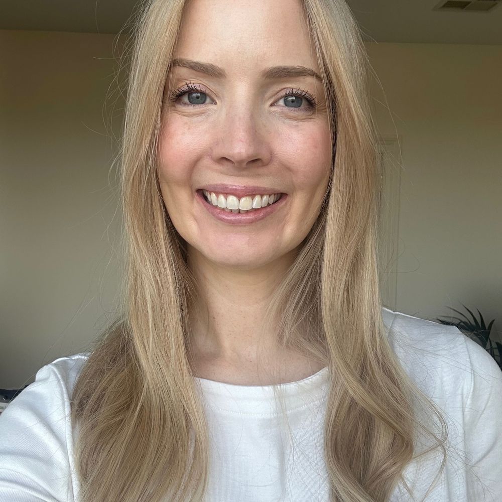Dr Rebecca Vivian