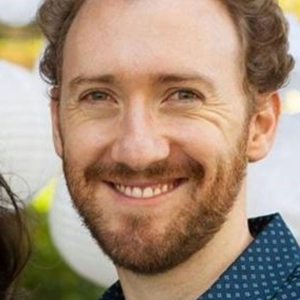 Chris R Reid