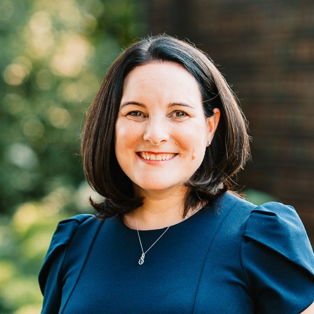 Rhonda Battenfelder