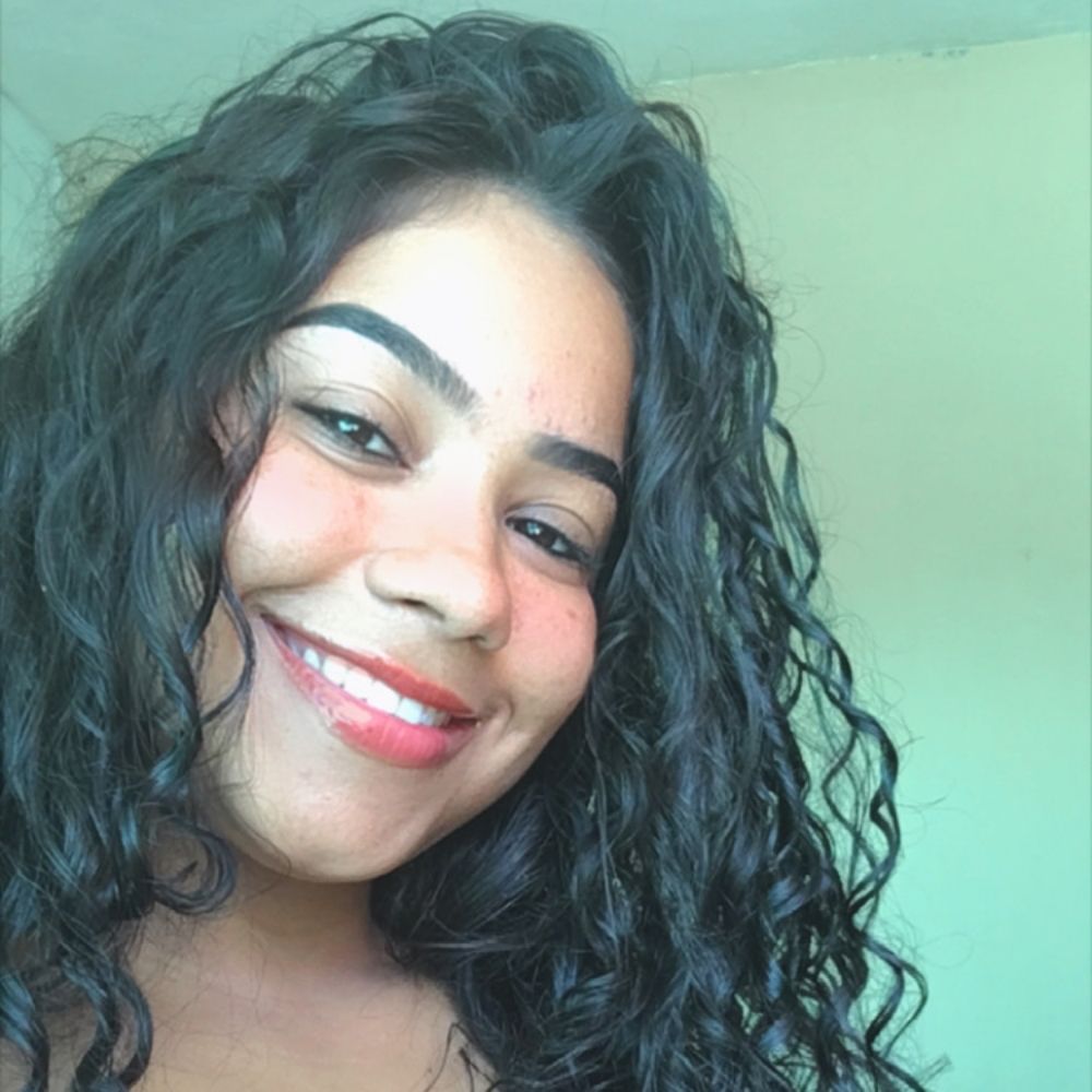 Adriele Macedo
