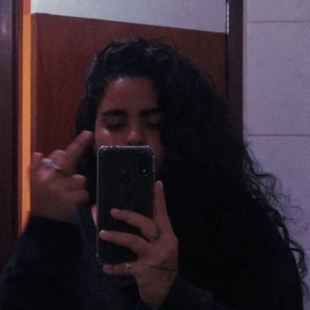 comentarista da vida alheia