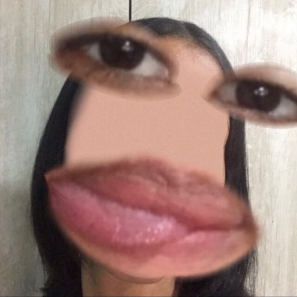 Mikaelle 