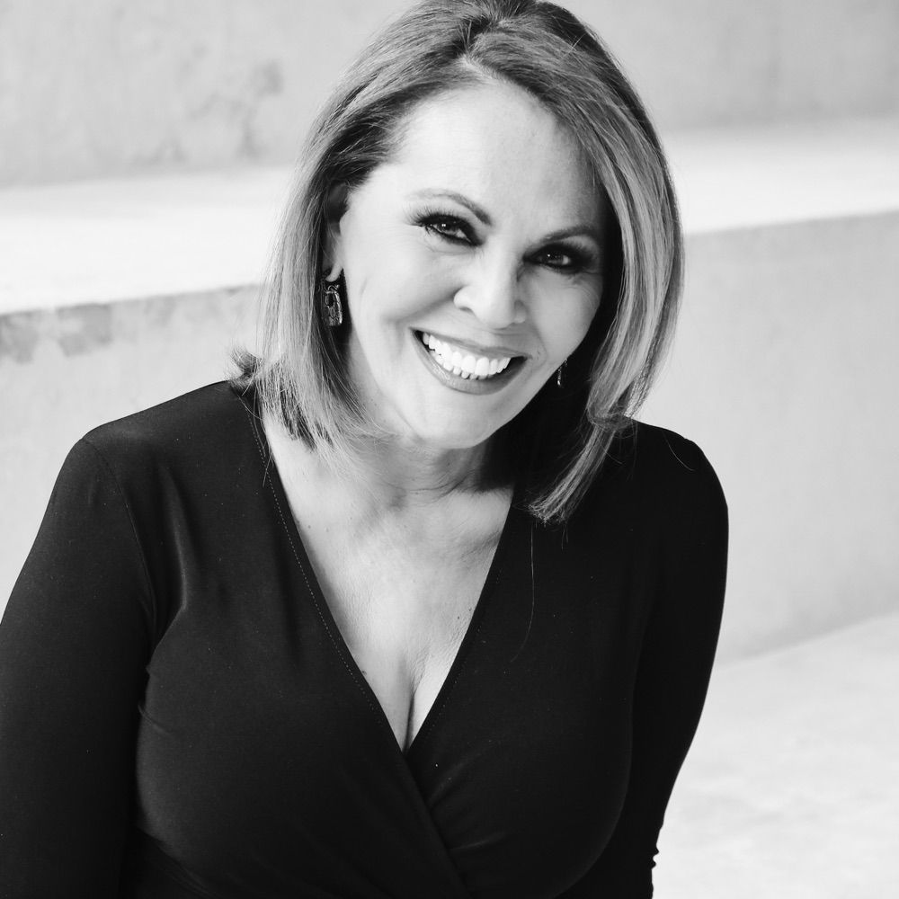 Maria Elena Salinas