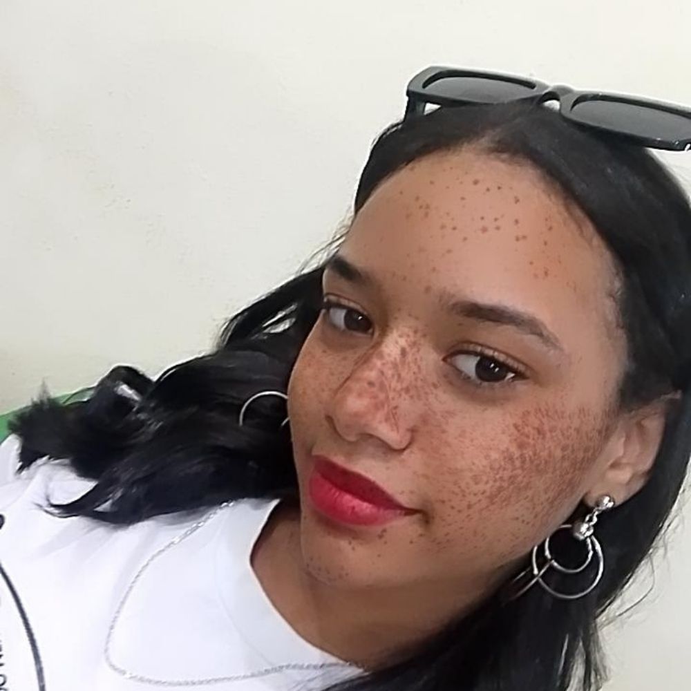 Nayra_Louback🍯💜