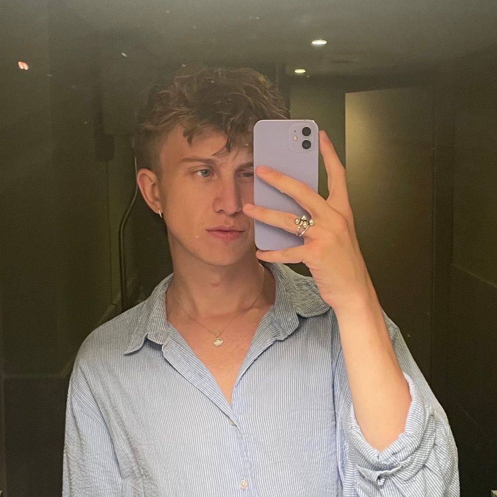 Tom