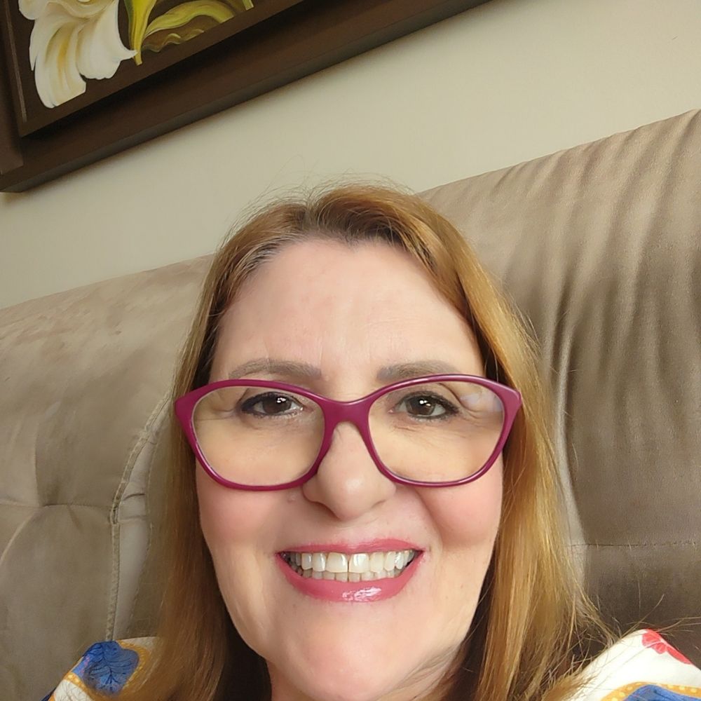 SILVIA F MOREIRA
