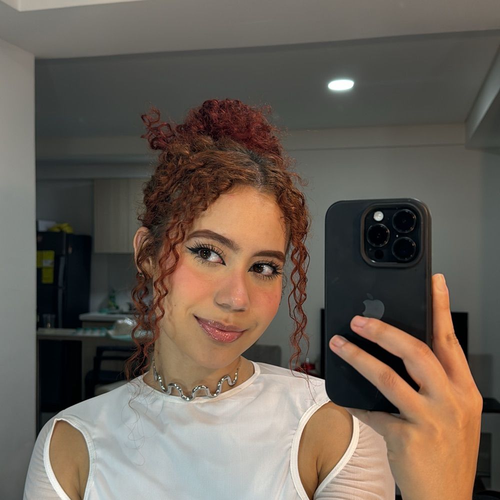 Karina 💕| FREE PAGE