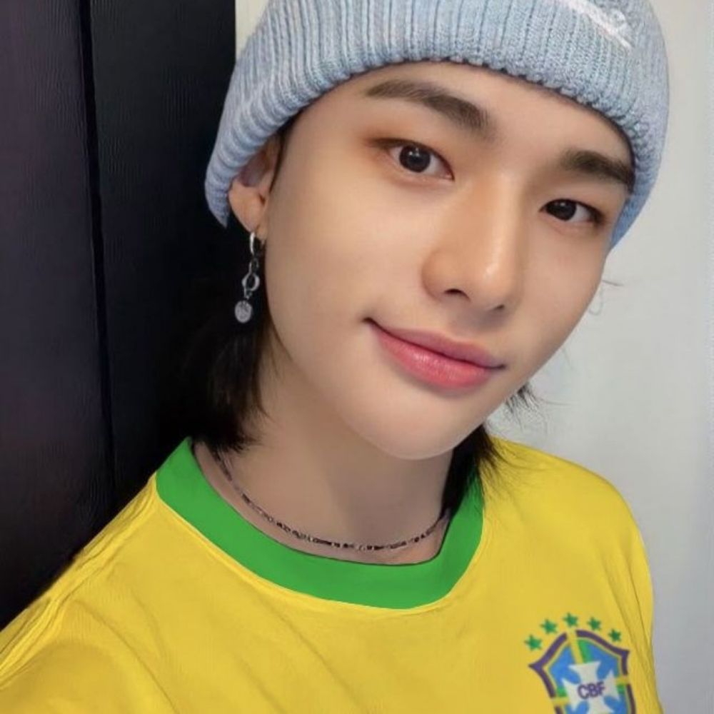 Tessa/VIU O SKZ DE PERTINHO