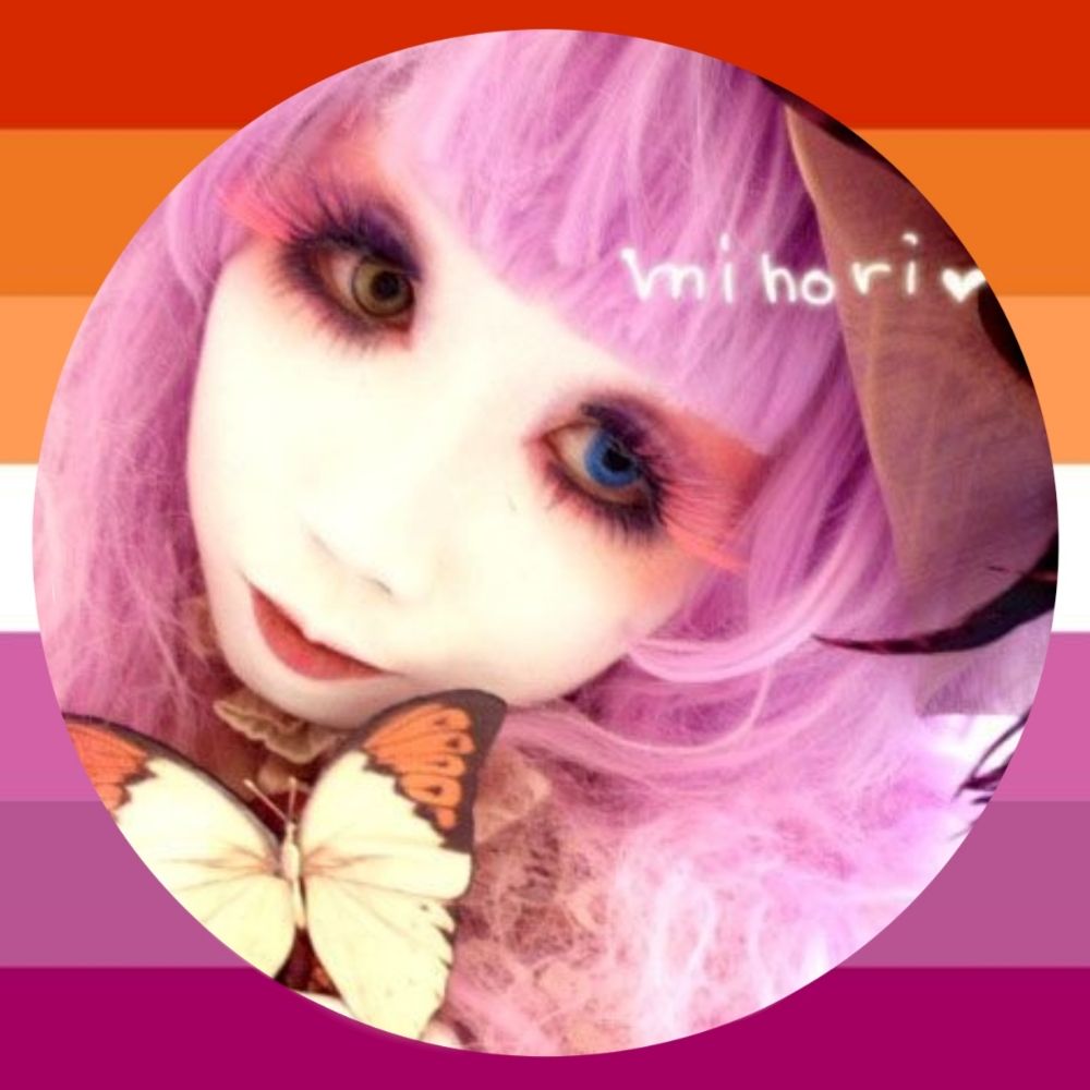 ♰ 𝙻𝚢 ^,,^ 𝚘𝙽  | 🐛🦋