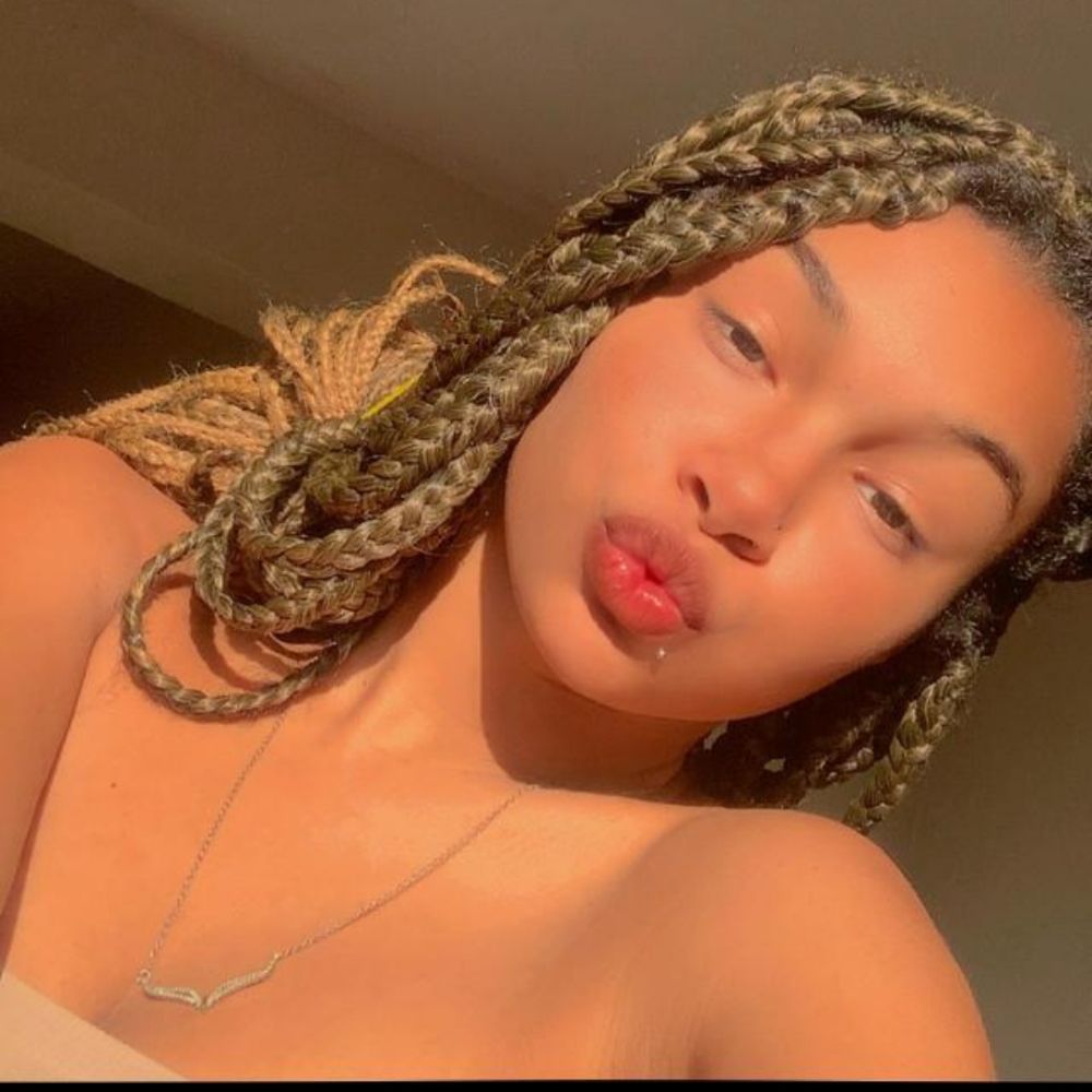 Celly 🦋
