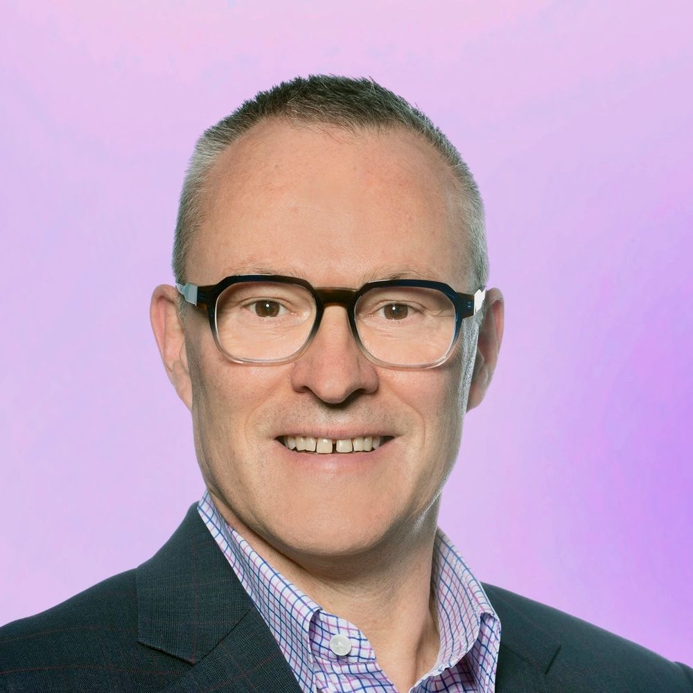 Prof Michael Jefford