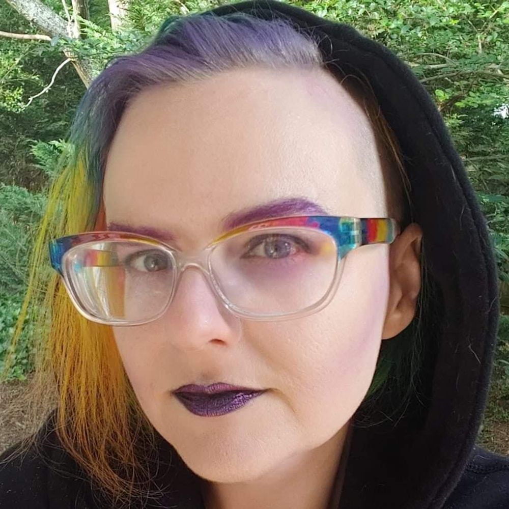Cyn Sparkles (she/her)