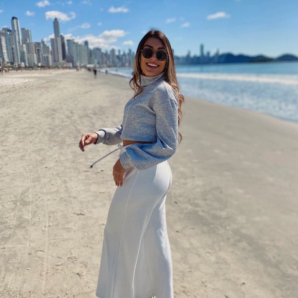 Camila Porto 
