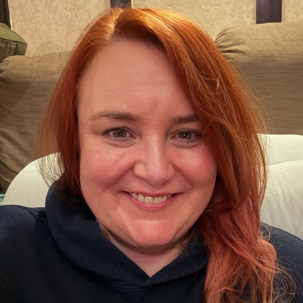 Lisa Bower (Kelly)