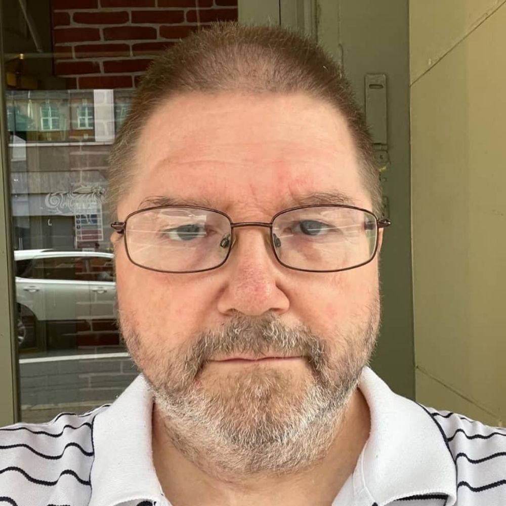 Paul Adams