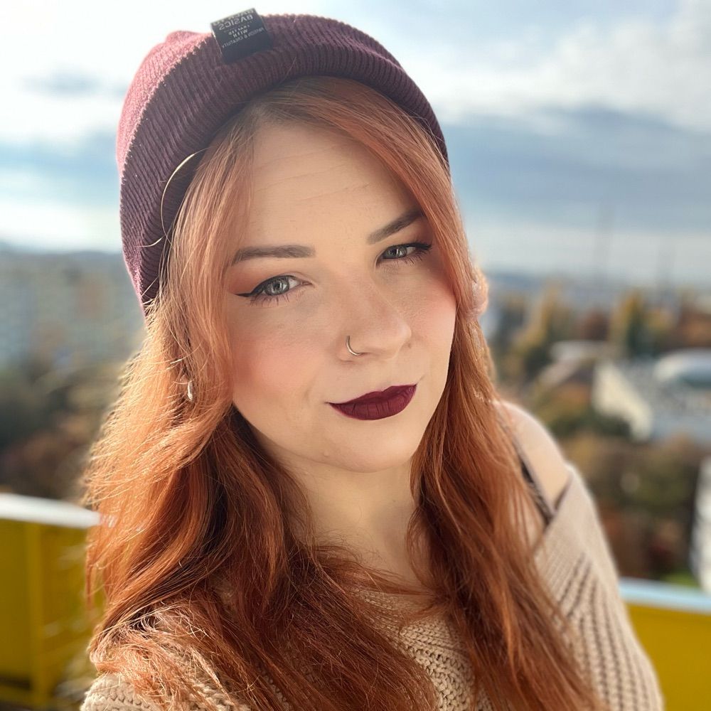 Flora🎀