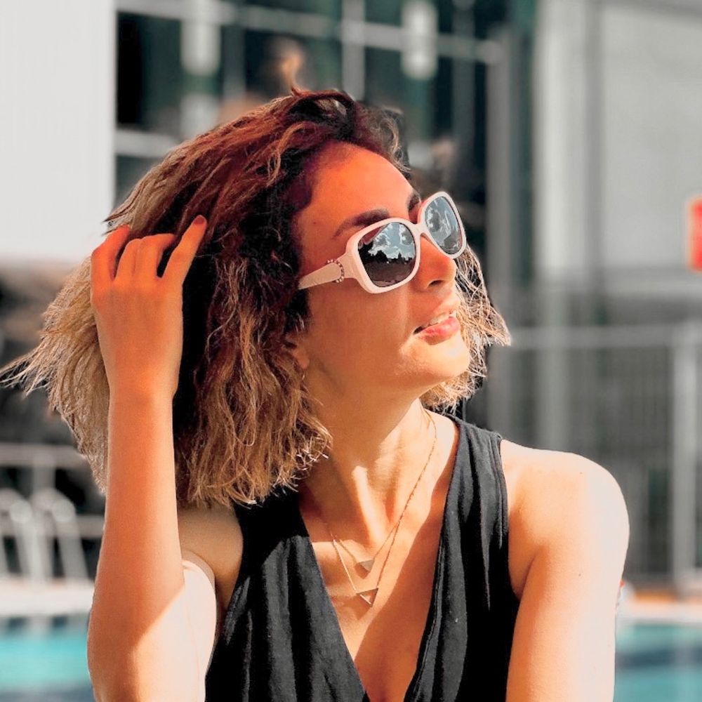 Ameneh Dehshiri ☄️شراره