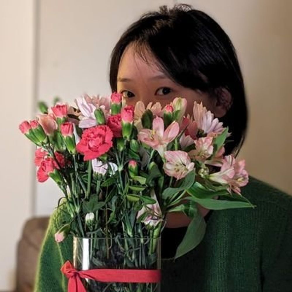 Yan LI