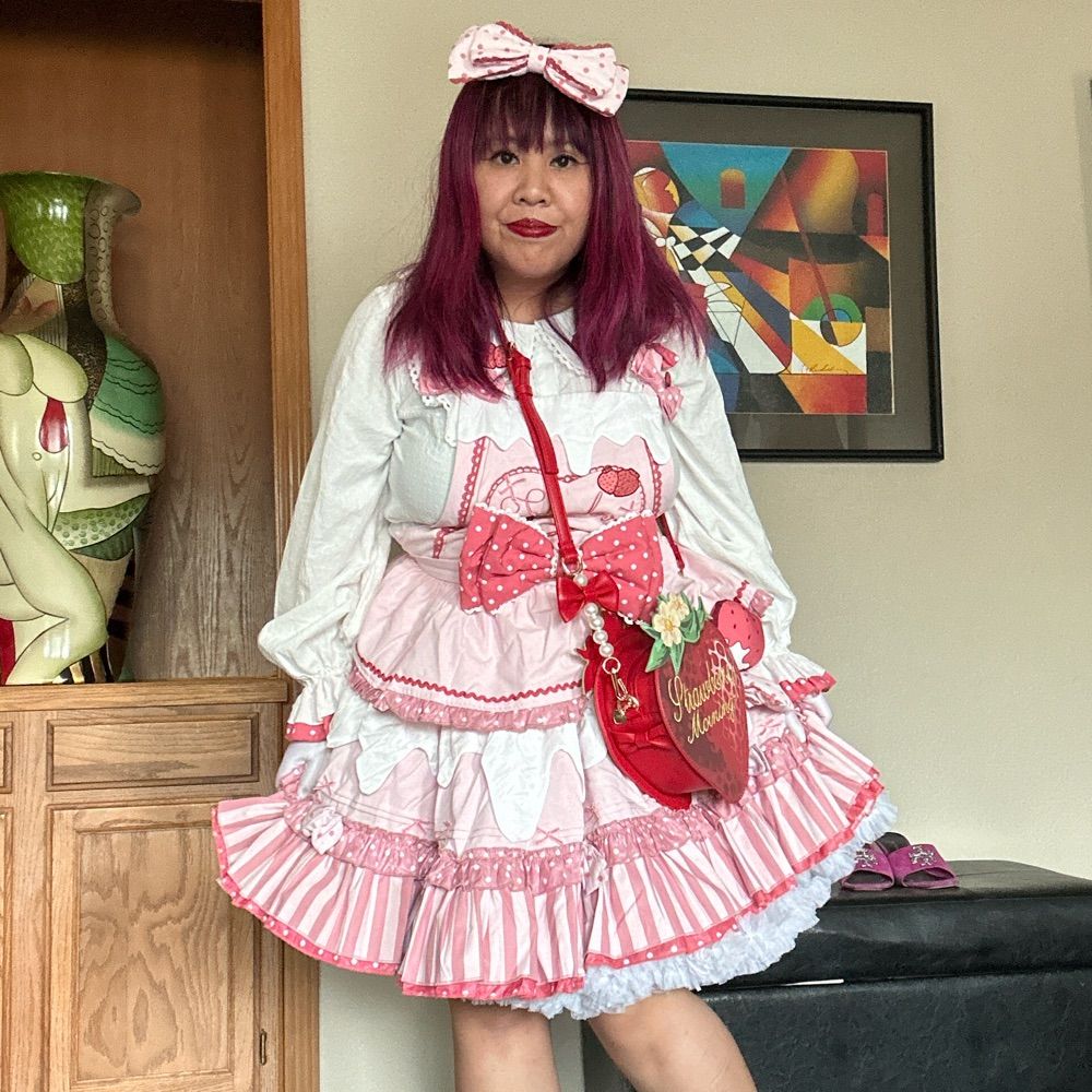 🍓🩷Angela🩷🍓 (Strawberry/Cupcake Rose)