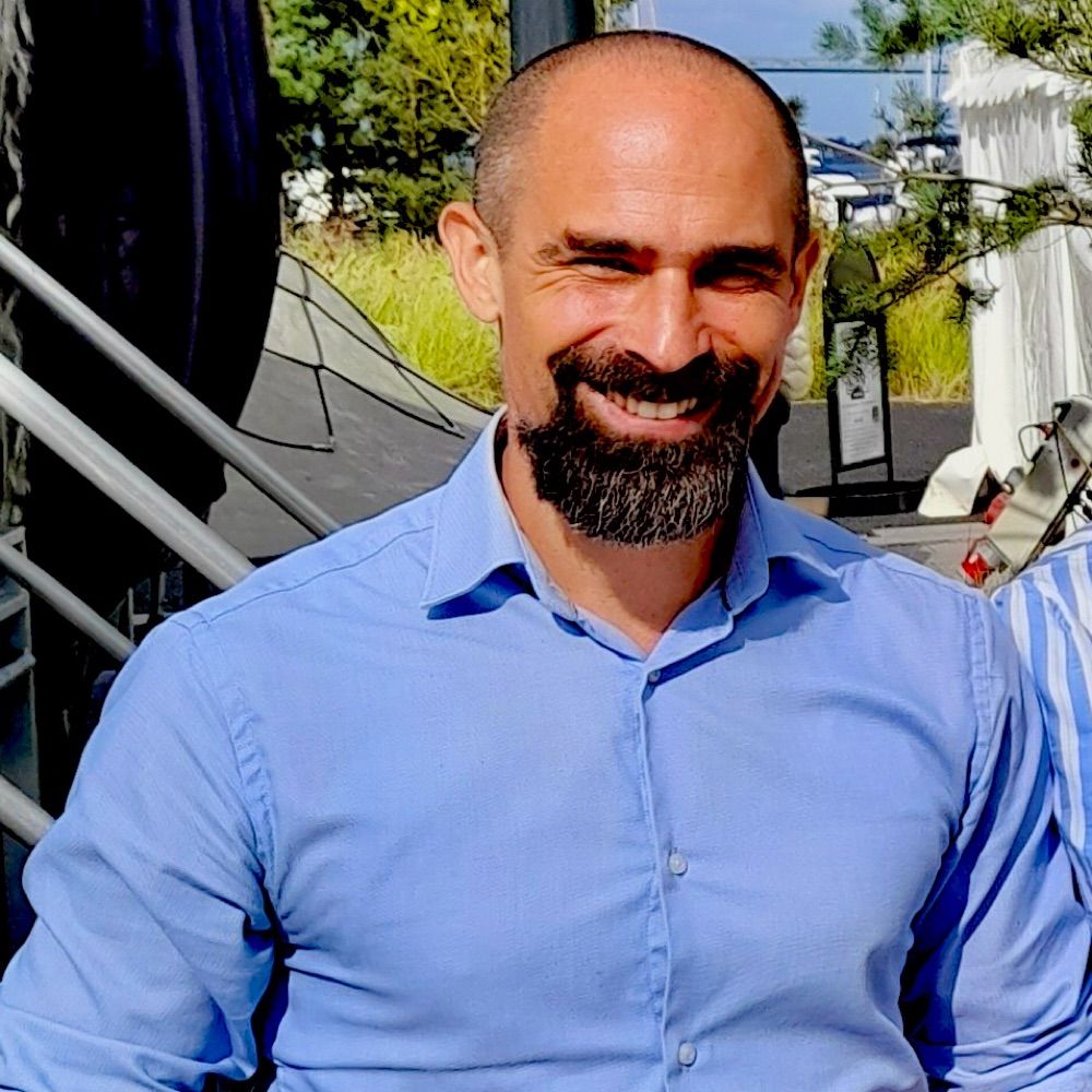 Adrian Lema