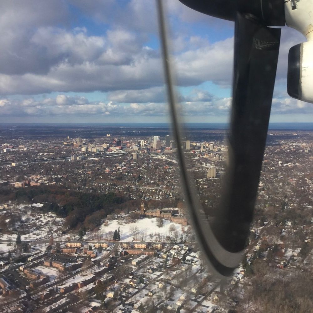 Flybyz1
