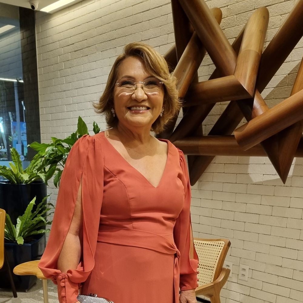 Maria de Lourdes