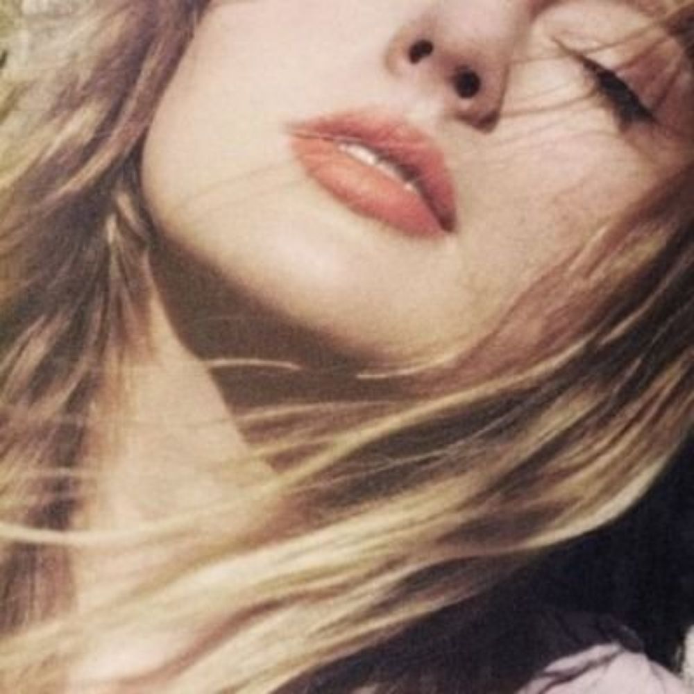 sara.