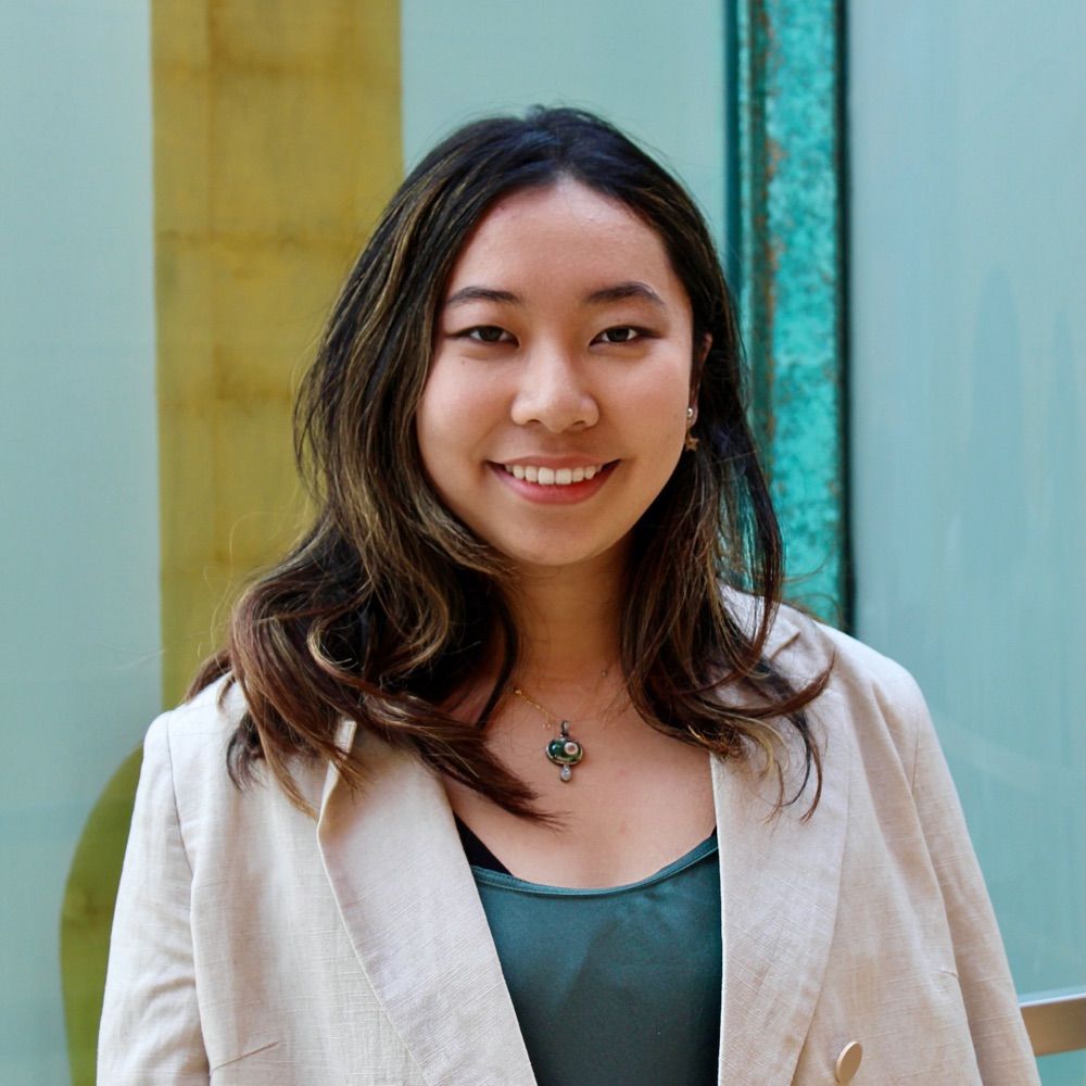 Xinyin Zhang (Anastasia)