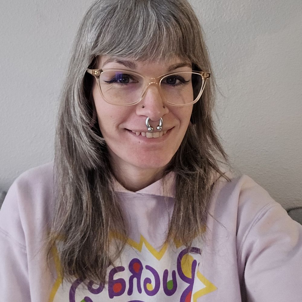 Courtney (she/they)