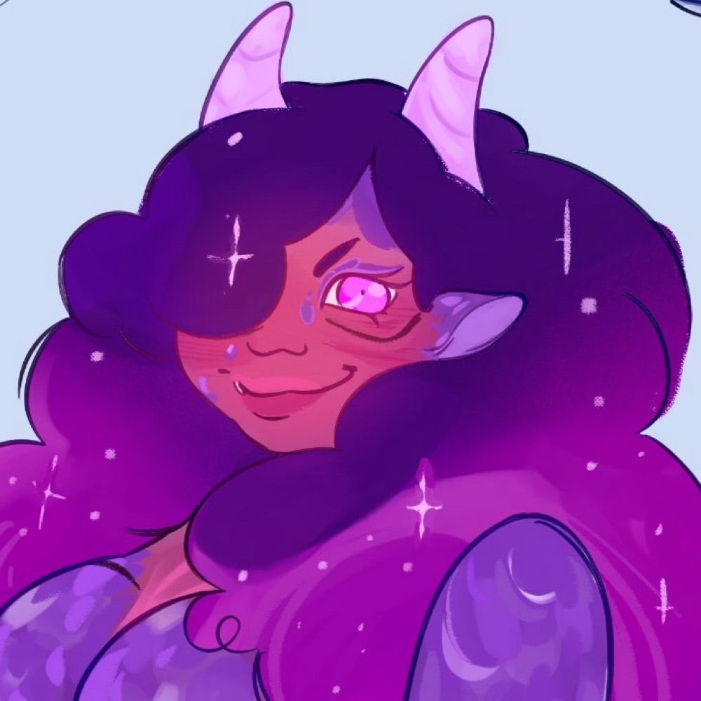 caroline 🌙 comms open