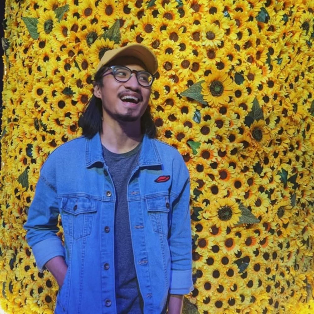 miguel santiago flores