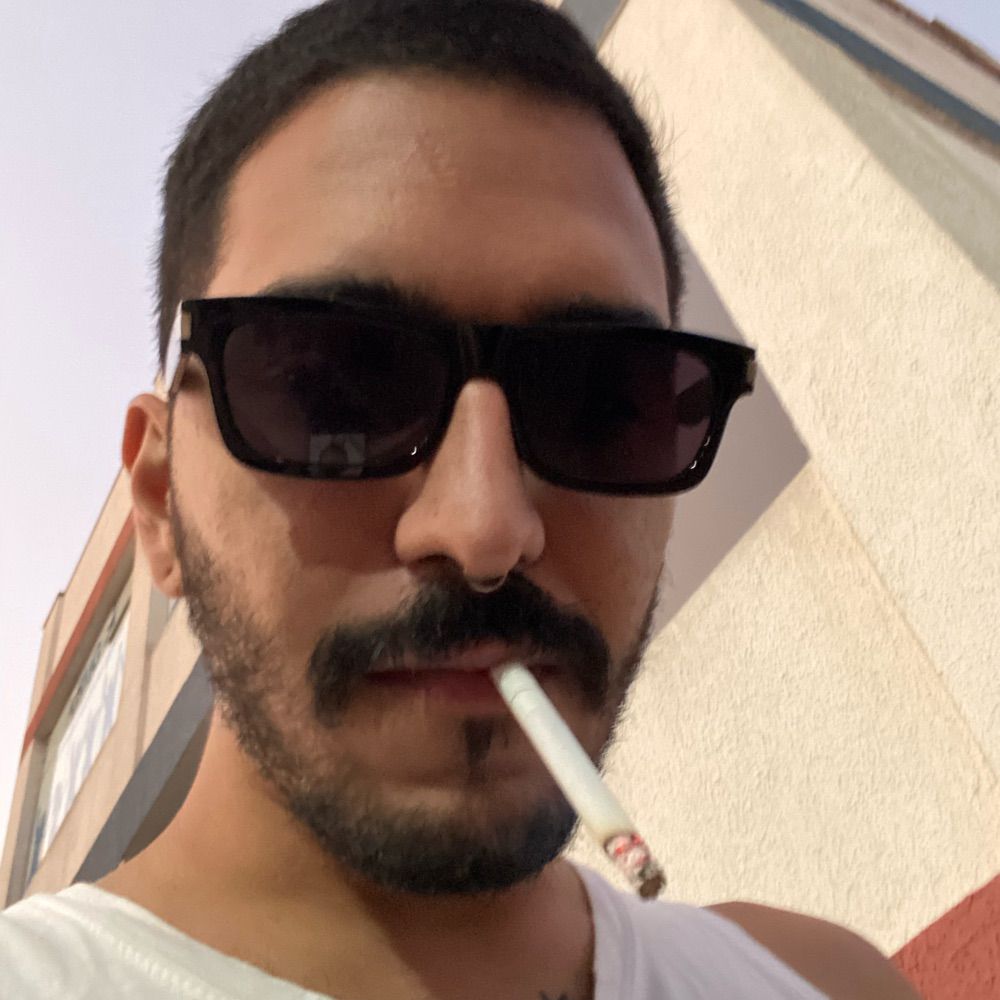 Léo Az.