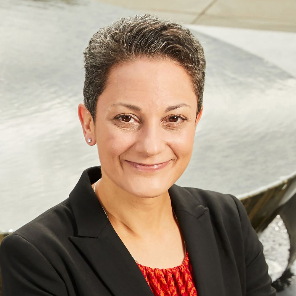 Dr Vikki Abrahams