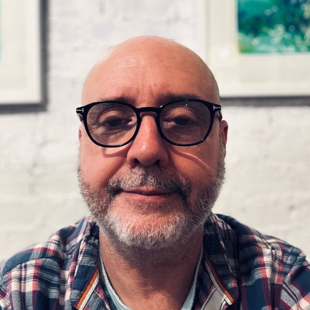 Ian J Mobsby