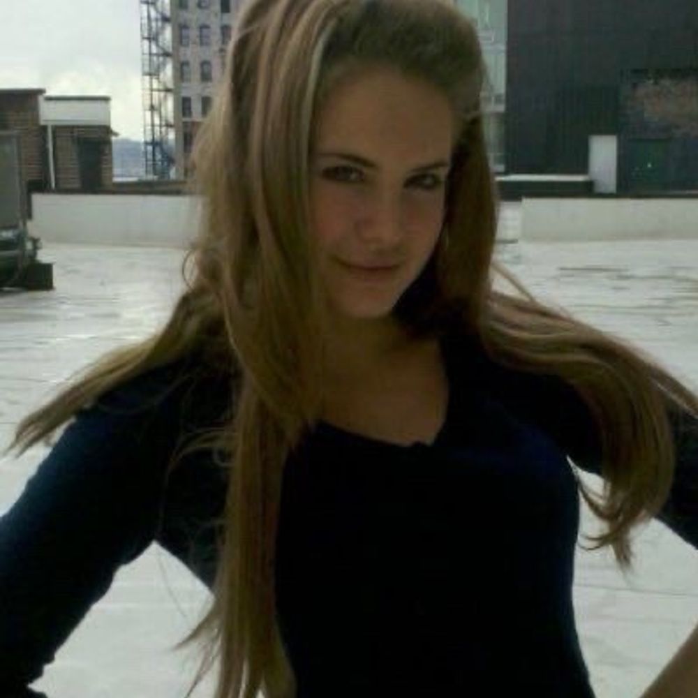 Coney Island queen