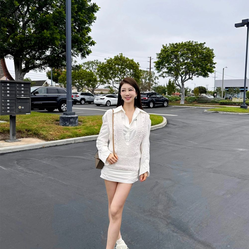 Nina Li