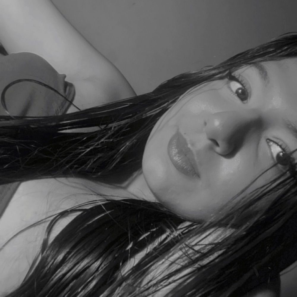 mari menezes 