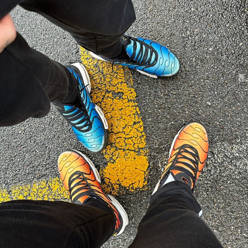 sneakerguyita
