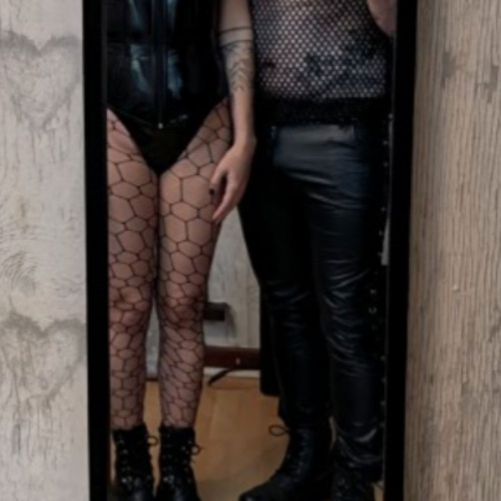 CagedRaver