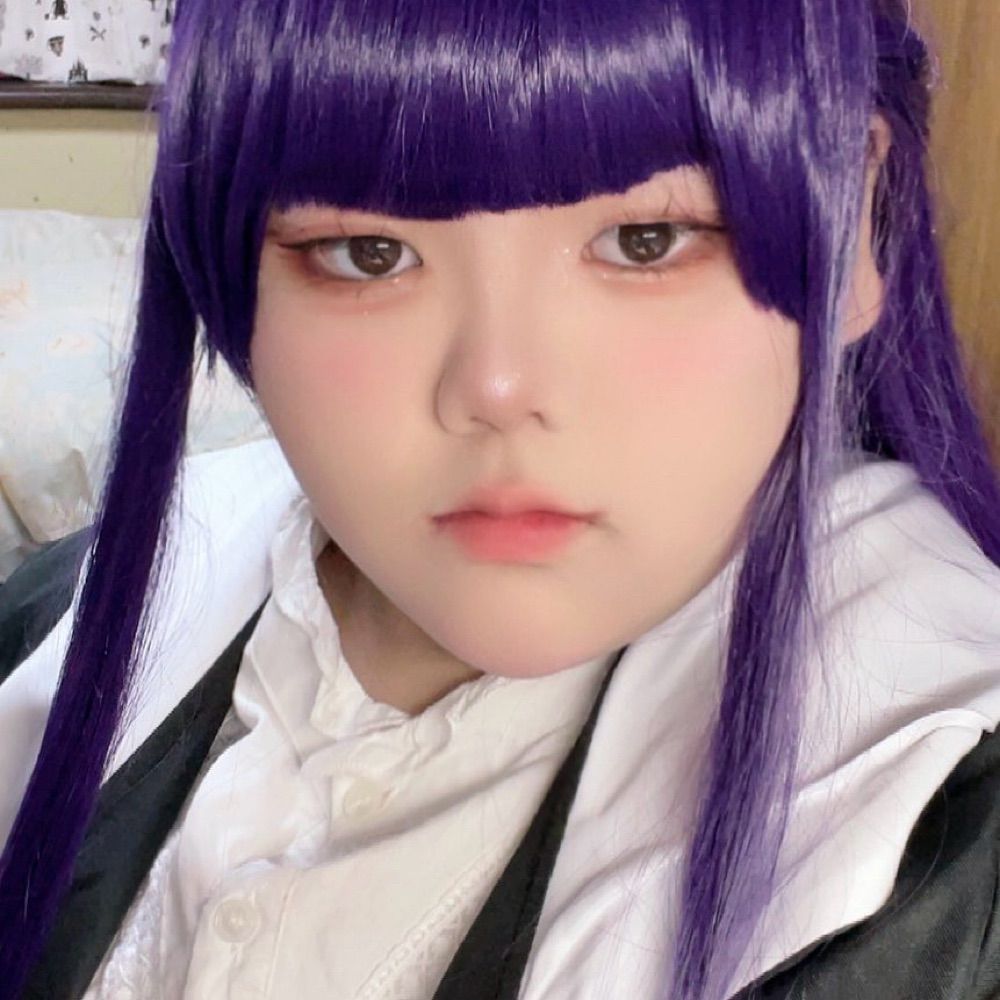 ことね🥀🎸