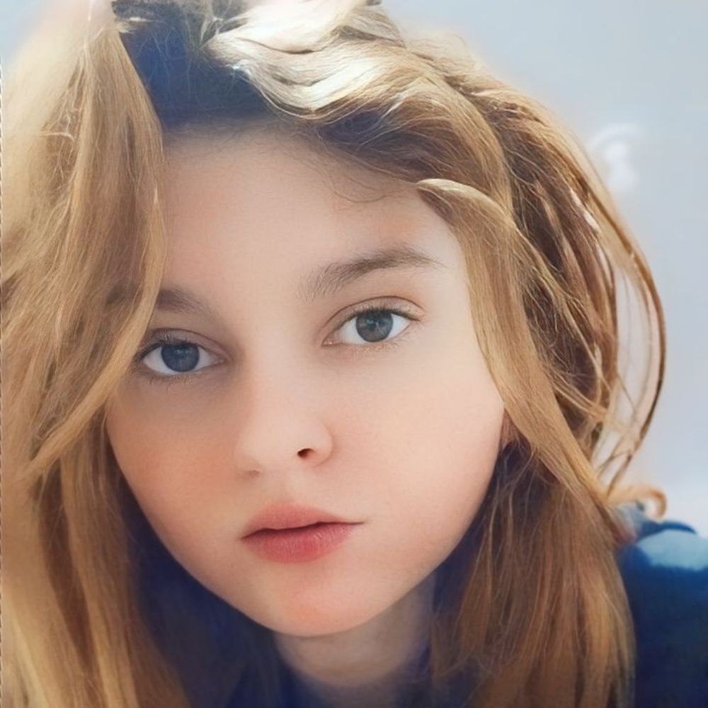 RITZYLUNAA