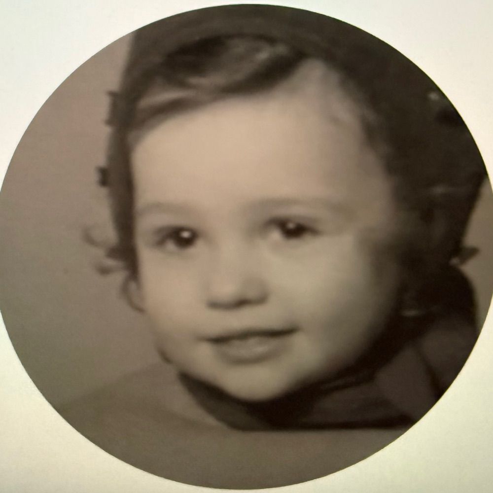 Ava Cohn