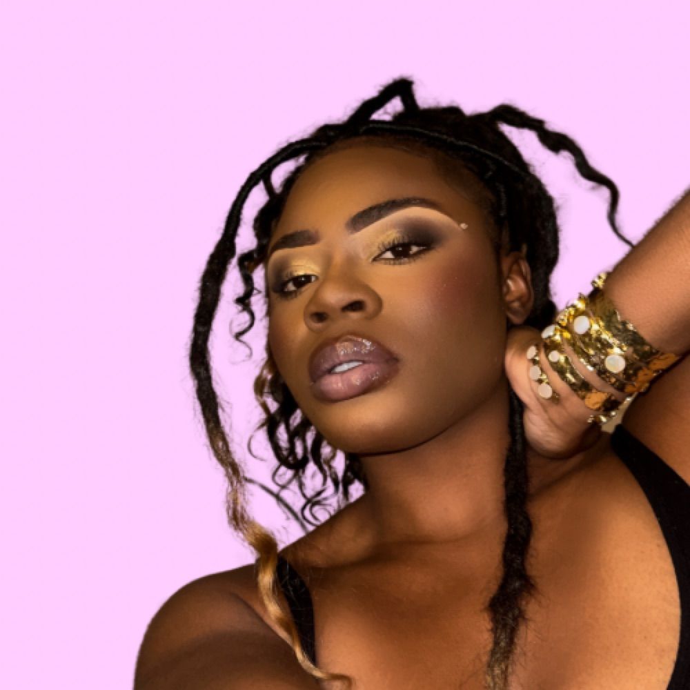 Kaicee V.