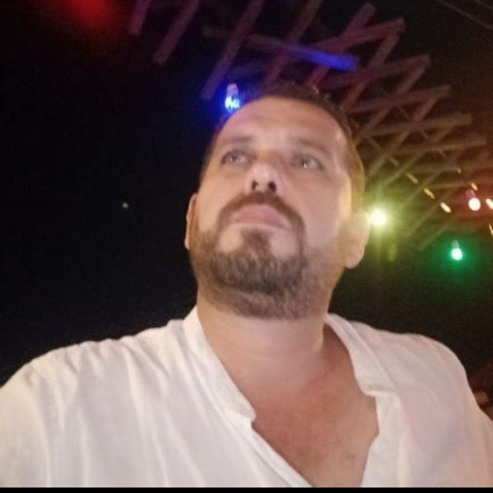 Deniz_Devrim