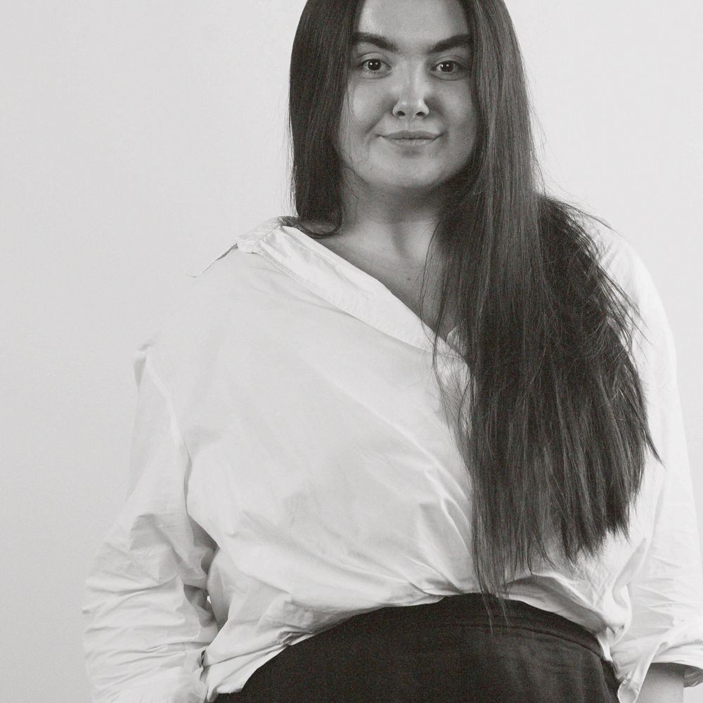 POLĪNA MIĶELSONE