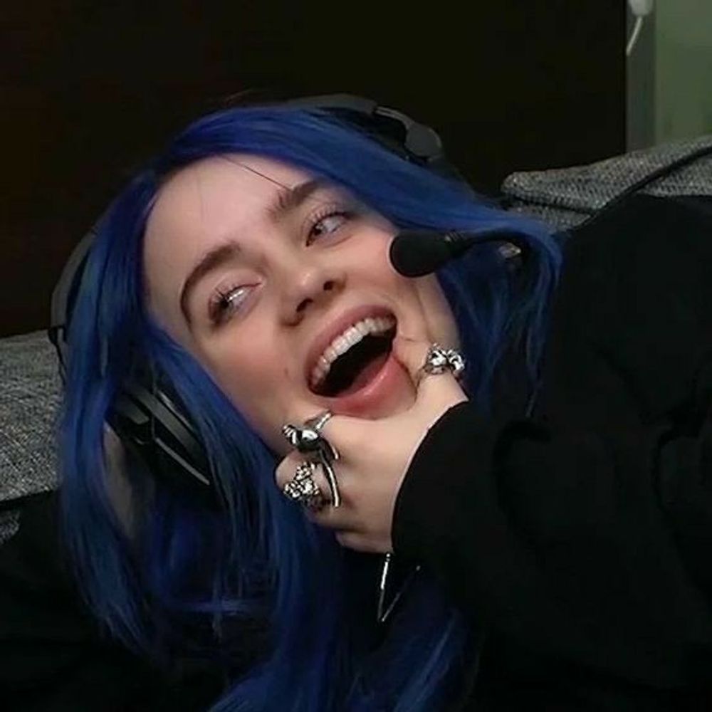 Bru ( billie's gf)