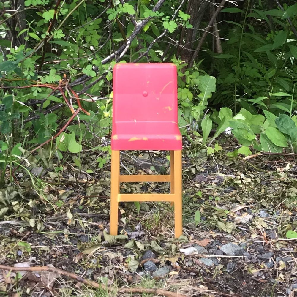 I Know These Chairs
