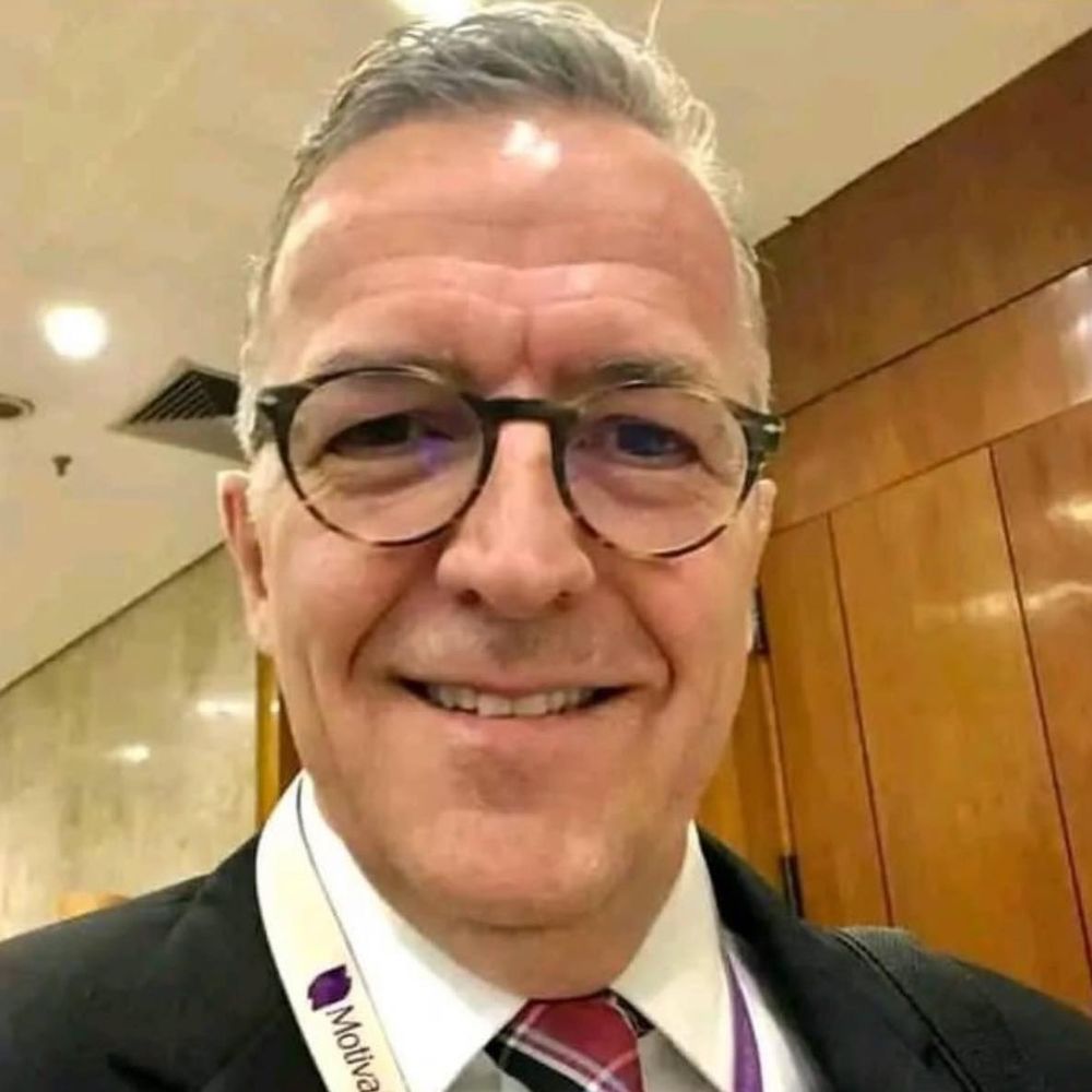 Dr Davis William 